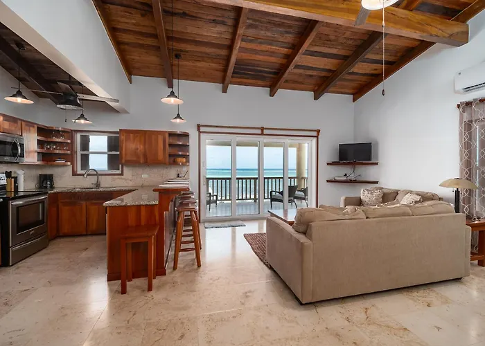 Residences At Barrier Reef 1-1c Oceanfront 2 Bedroom By Floreo Сasa de vacaciones San Pedro (Ambergris Caye)